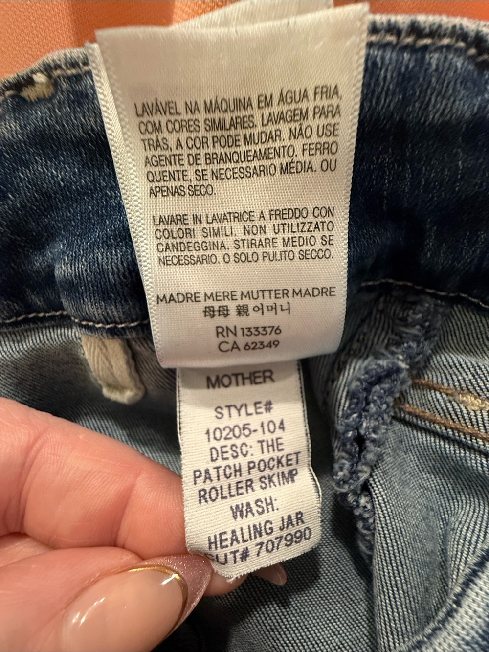 MOTHER High-Rise Wide-Leg Jeans in Medium Blue Wash - Picture 9 of 9